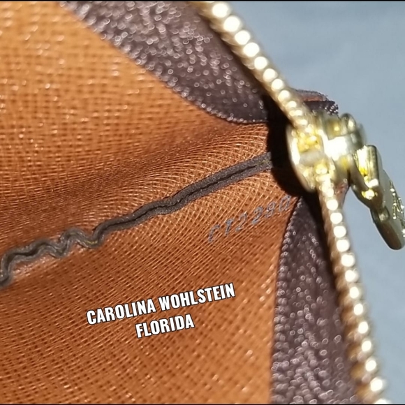 SOLD Key pouch monogram - Picture 2 of 4